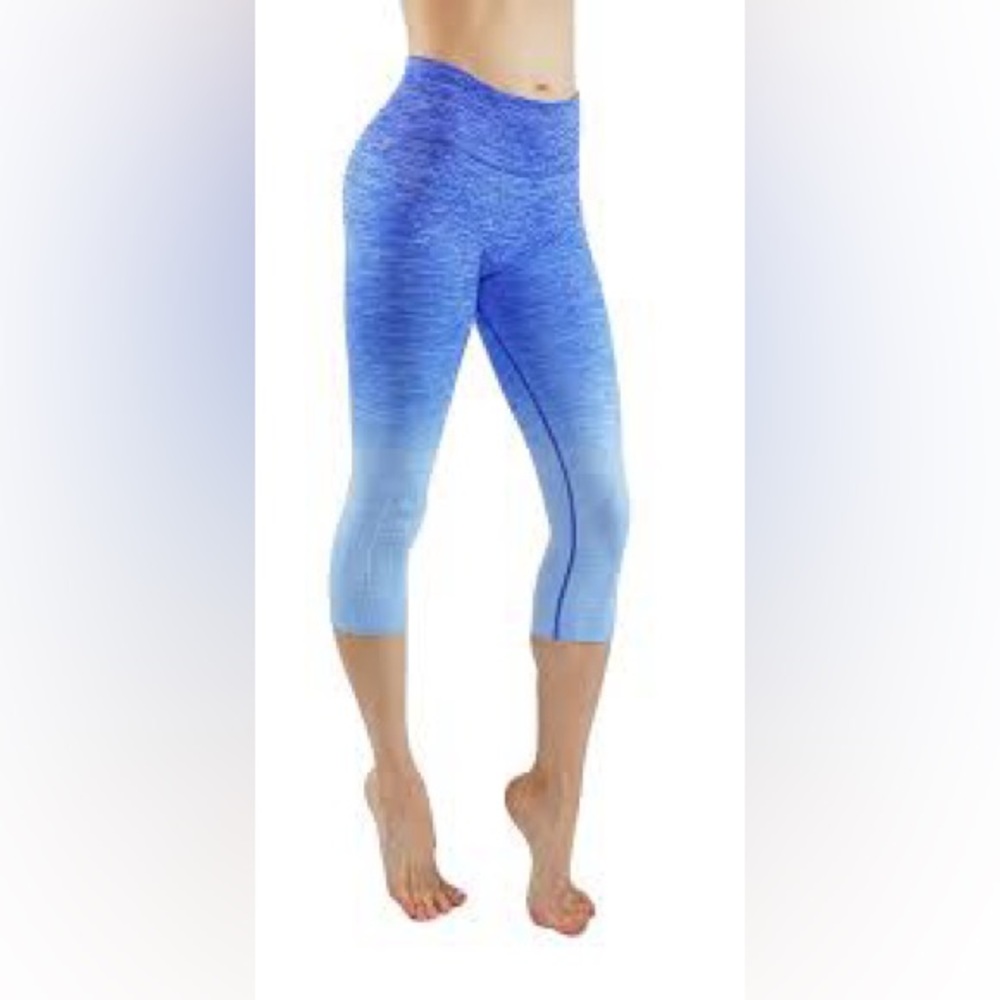 HOMMA Women's Blue Ombre Capris